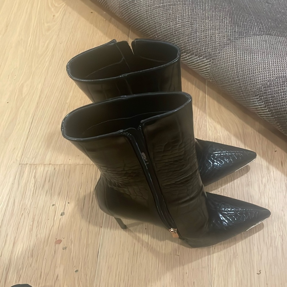 Great condition never worn